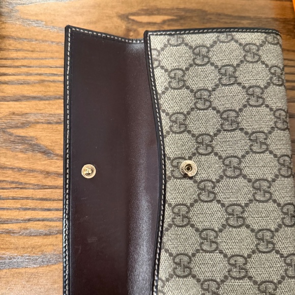 Gucci GG Canvas Leather Wallet - Picture 3 of 8